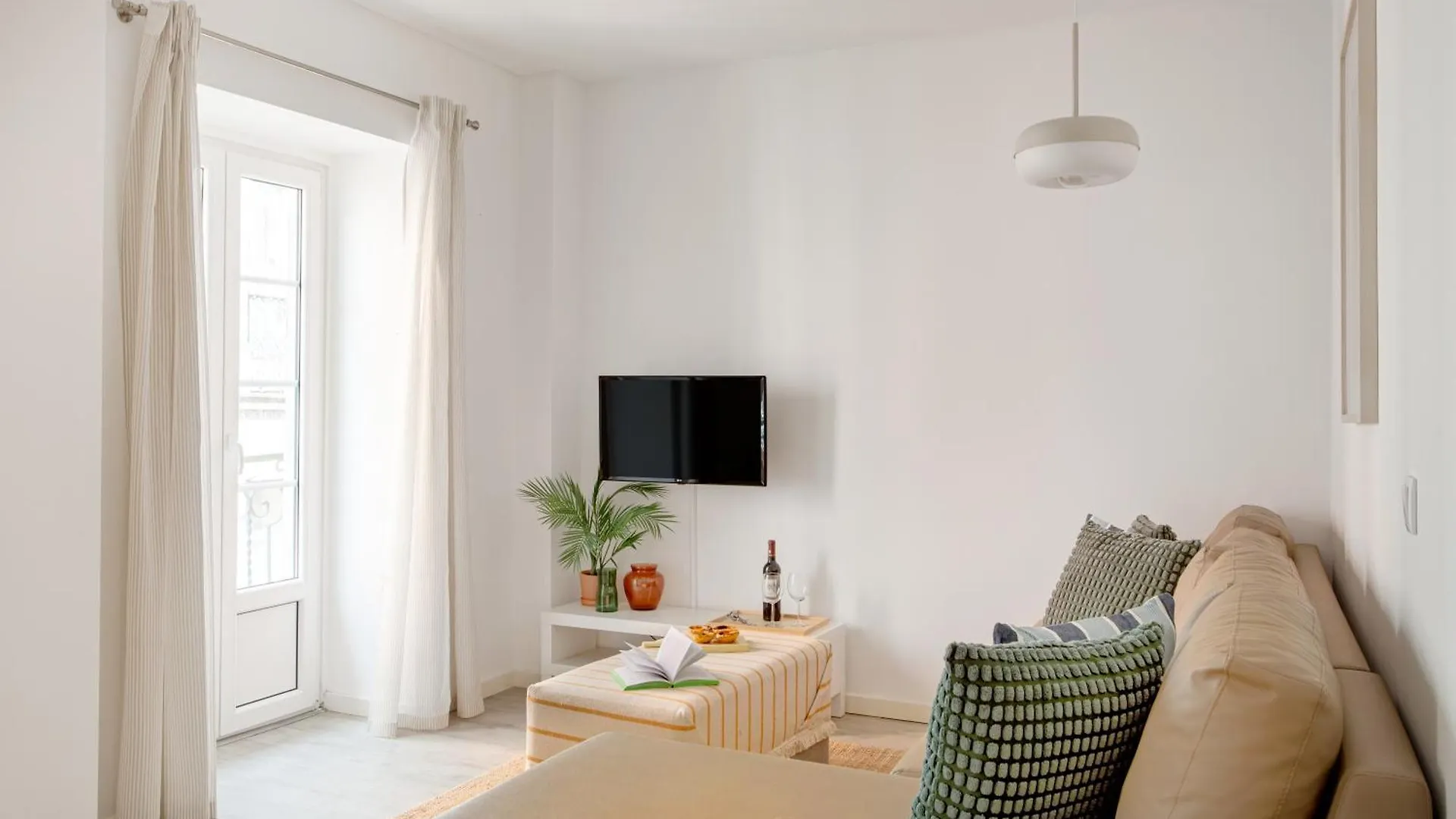 Atalaia Prime Apartments At Bairro Alto Lisbon Portugal