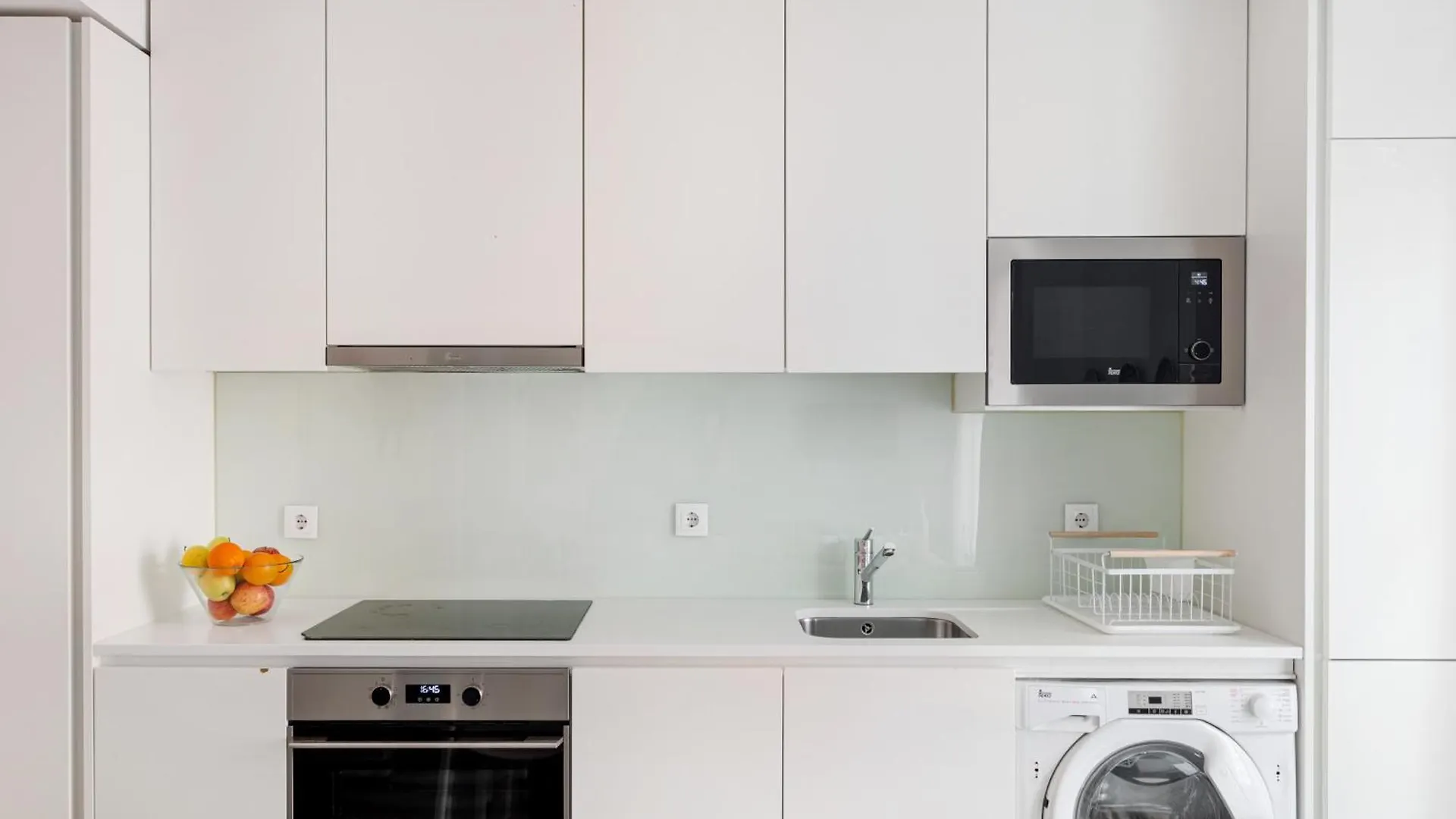 Atalaia Prime Apartments At Bairro Alto Lisbon 0*,  Portugal